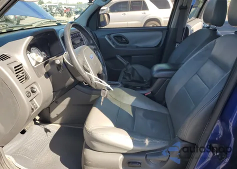 2005 Ford Escape Xlt from USA, damaged, VIN 1FMYU93185KB51529